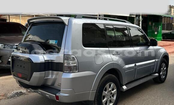 Acheter Neuf Voiture Mitsubishi Pajero Beige à Dakar, Dakar Acheter Neuf Voiture Mitsubishi Pajero Beige à Dakar, Dakar