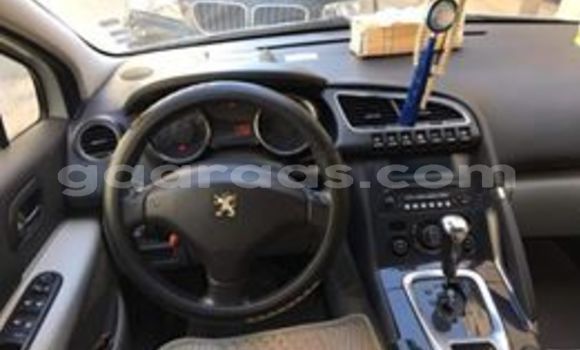 Buy Used Peugeot 3008 White Car in Dakar in Dakar Buy Used Peugeot 3008 White Car in Dakar in Dakar