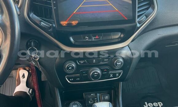 Dieundeu Occasion Jeep Cherokee Brown Auto in Dakar in Dakar Dieundeu Occasion Jeep Cherokee Brown Auto in Dakar in Dakar