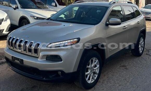 Dieundeu Occasion Jeep Cherokee Brown Auto in Dakar in Dakar Dieundeu Occasion Jeep Cherokee Brown Auto in Dakar in Dakar