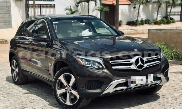 Buy Import Mercedes‒Benz GLC Black Car in Dakar in Dakar Buy Import Mercedes‒Benz GLC Black Car in Dakar in Dakar