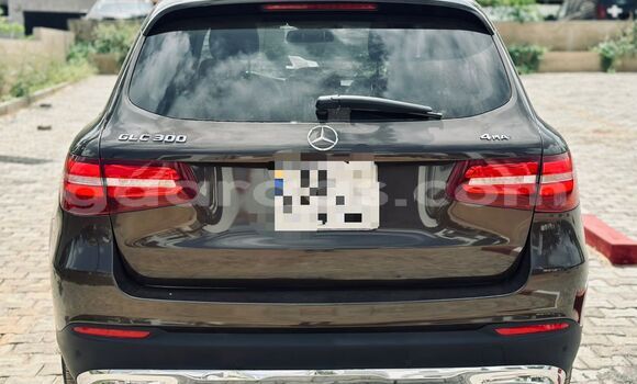 Buy Import Mercedes‒Benz GLC Black Car in Dakar in Dakar Buy Import Mercedes‒Benz GLC Black Car in Dakar in Dakar