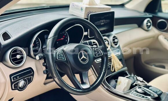 Buy Import Mercedes‒Benz GLC Black Car in Dakar in Dakar Buy Import Mercedes‒Benz GLC Black Car in Dakar in Dakar