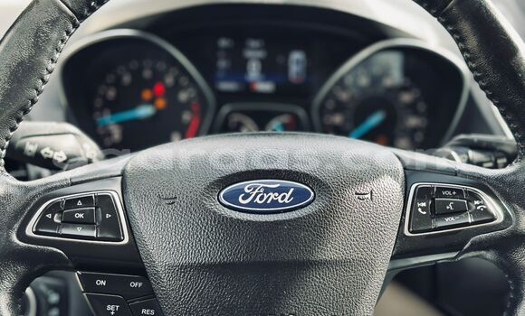 Acheter Import Voiture Ford Escape Gris à Dakar, Dakar Acheter Import Voiture Ford Escape Gris à Dakar, Dakar