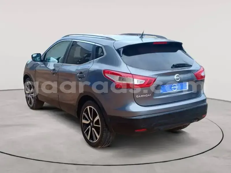 Big with watermark nissan qashqai dakar scmz 23836