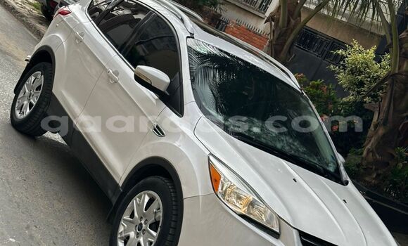 Dieundeu Occasion Ford Escape White Auto in Dakar in Dakar Dieundeu Occasion Ford Escape White Auto in Dakar in Dakar