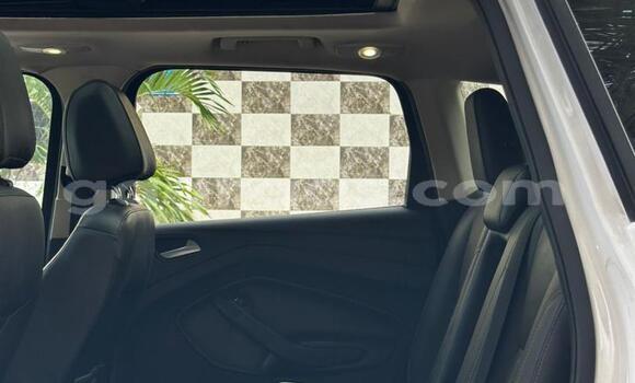 Dieundeu Occasion Ford Escape White Auto in Dakar in Dakar Dieundeu Occasion Ford Escape White Auto in Dakar in Dakar