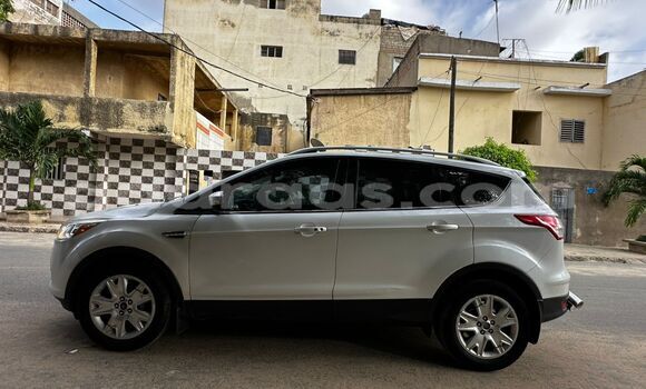 Dieundeu Occasion Ford Escape White Auto in Dakar in Dakar Dieundeu Occasion Ford Escape White Auto in Dakar in Dakar