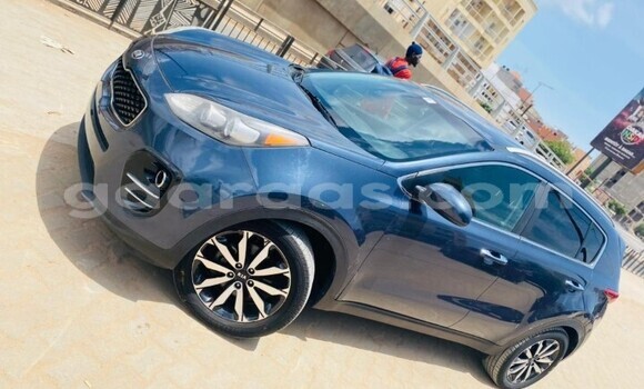 Buy Used Kia Sportage Other Car in Dakar in Dakar Buy Used Kia Sportage Other Car in Dakar in Dakar