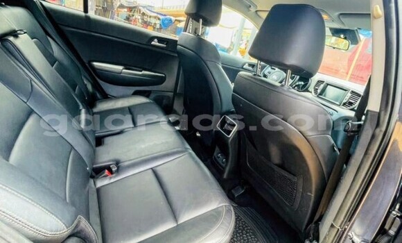 Buy Used Kia Sportage Other Car in Dakar in Dakar Buy Used Kia Sportage Other Car in Dakar in Dakar