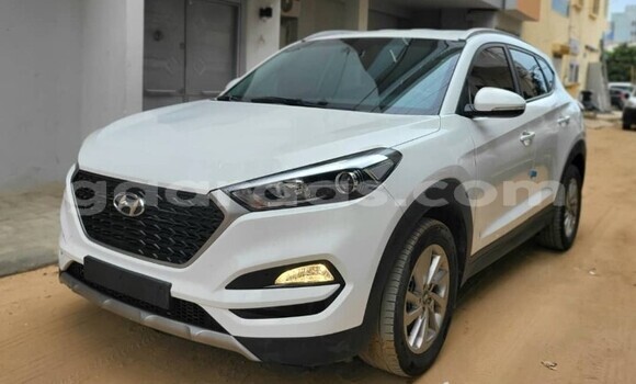 Dieundeu Occasion Hyundai Tucson White Auto in Dakar in Dakar Dieundeu Occasion Hyundai Tucson White Auto in Dakar in Dakar