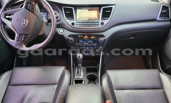 Dieundeu Occasion Hyundai Tucson White Auto in Dakar in Dakar Dieundeu Occasion Hyundai Tucson White Auto in Dakar in Dakar