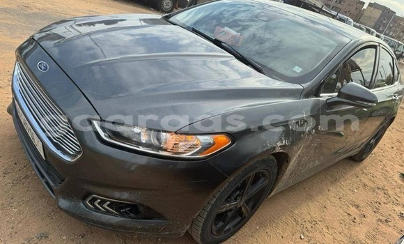 Buy Used FORD MUSTANG Gris métallisé Car in Dakar in Dakar