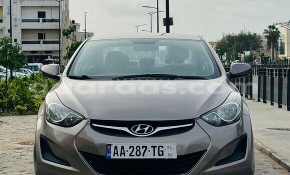 Buy Used Hyundai Elantra Beige Car in Dakar in Dakar