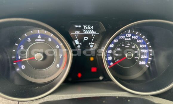 Acheter Occasion Voiture Hyundai Elantra Beige à Dakar, Dakar Acheter Occasion Voiture Hyundai Elantra Beige à Dakar, Dakar