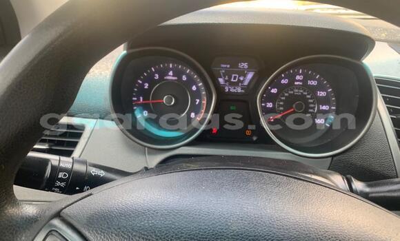 Acheter Occasion Voiture Hyundai Elantra Beige à Dakar, Dakar Acheter Occasion Voiture Hyundai Elantra Beige à Dakar, Dakar