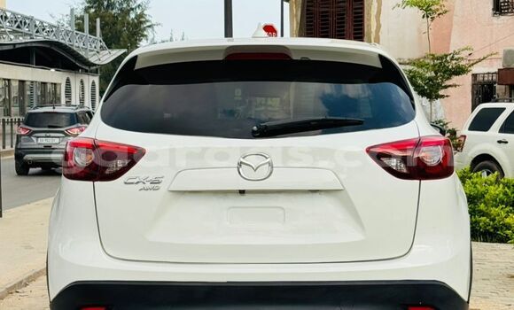 Dieundeu Occasion Mazda CX-5 White Auto in Dakar in Dakar Dieundeu Occasion Mazda CX-5 White Auto in Dakar in Dakar