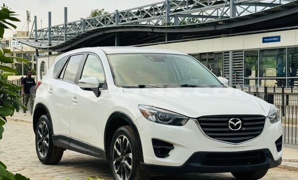 Dieundeu Occasion Mazda CX-5 White Auto in Dakar in Dakar Dieundeu Occasion Mazda CX-5 White Auto in Dakar in Dakar