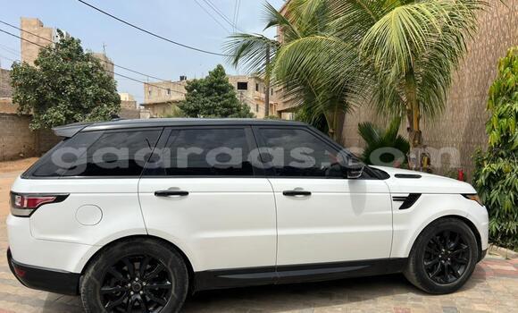 Dieundeu Occasion Range Rover Range Rover White Auto in Dakar in Dakar Dieundeu Occasion Range Rover Range Rover White Auto in Dakar in Dakar