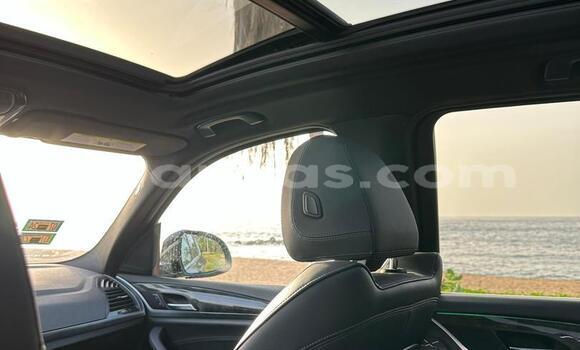 Dieundeu Occasion BMW X3 Black Auto in Dakar in Dakar Dieundeu Occasion BMW X3 Black Auto in Dakar in Dakar