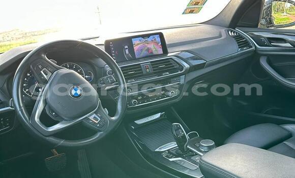 Dieundeu Occasion BMW X3 Black Auto in Dakar in Dakar Dieundeu Occasion BMW X3 Black Auto in Dakar in Dakar