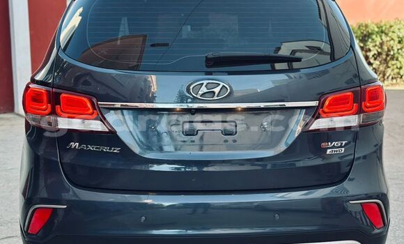 Buy Import Hyundai Maxcruz Black Car in Dakar in Dakar Buy Import Hyundai Maxcruz Black Car in Dakar in Dakar