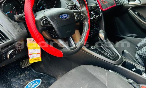 Acheter Occasion Voiture Ford Focus Noir à Dakar, Dakar Acheter Occasion Voiture Ford Focus Noir à Dakar, Dakar