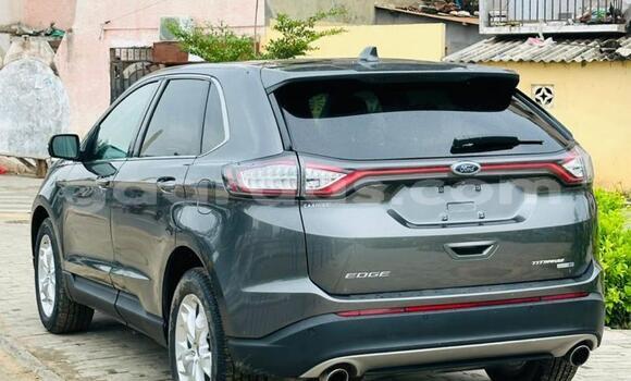 Acheter Occasion Voiture Ford Escape Vert à Dakar, Dakar Acheter Occasion Voiture Ford Escape Vert à Dakar, Dakar