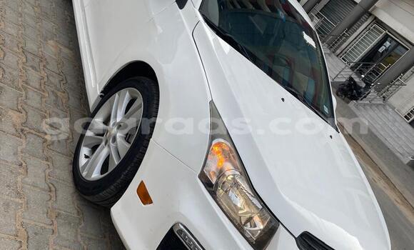 Buy New Chevrolet Cruze White Car in Dakar in Dakar Buy New Chevrolet Cruze White Car in Dakar in Dakar
