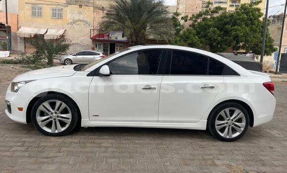 Buy New Chevrolet Cruze White Car in Dakar in Dakar Buy New Chevrolet Cruze White Car in Dakar in Dakar