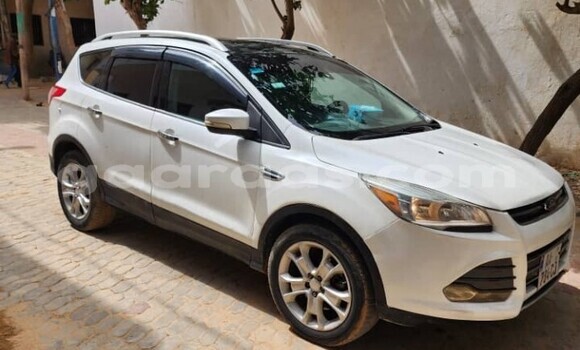 Dieundeu Occasion Ford Escape White Auto in Dakar in Dakar Dieundeu Occasion Ford Escape White Auto in Dakar in Dakar