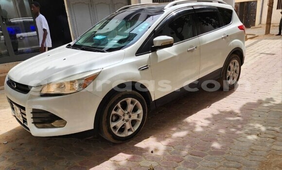 Dieundeu Occasion Ford Escape White Auto in Dakar in Dakar Dieundeu Occasion Ford Escape White Auto in Dakar in Dakar