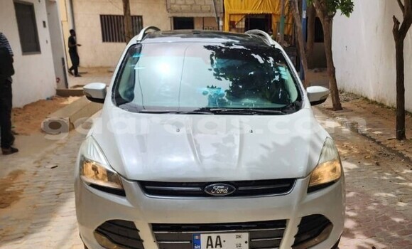 Dieundeu Occasion Ford Escape White Auto in Dakar in Dakar Dieundeu Occasion Ford Escape White Auto in Dakar in Dakar