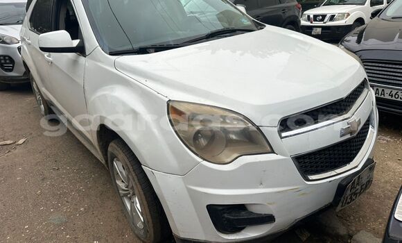 Buy Used Chevrolet Equinox White Car in Dakar in Dakar Buy Used Chevrolet Equinox White Car in Dakar in Dakar