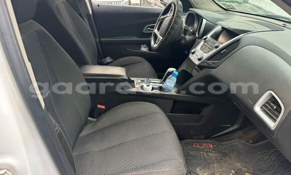 Buy Used Chevrolet Equinox White Car in Dakar in Dakar Buy Used Chevrolet Equinox White Car in Dakar in Dakar