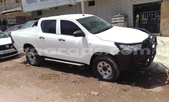 Acheter Occasion Voiture Toyota Hilux Blanc à Dakar, Dakar