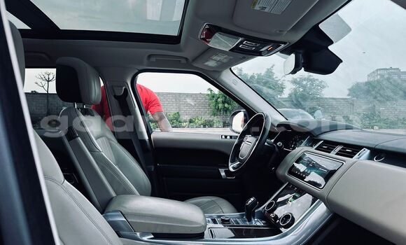 Dieundeu Imported Range Rover Range Rover Black Auto in Dakar in Dakar Dieundeu Imported Range Rover Range Rover Black Auto in Dakar in Dakar