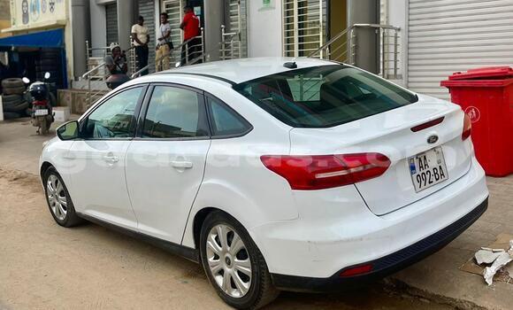 Acheter Occasion Voiture Ford Focus Blanc à Dakar, Dakar Acheter Occasion Voiture Ford Focus Blanc à Dakar, Dakar