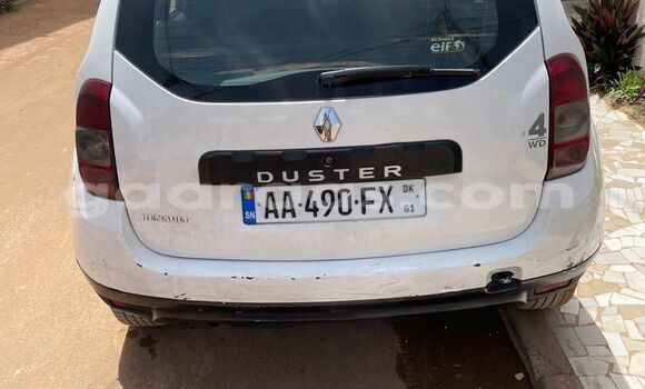 Acheter Occasion Voiture Renault Duster Blanc à Dakar, Dakar Acheter Occasion Voiture Renault Duster Blanc à Dakar, Dakar