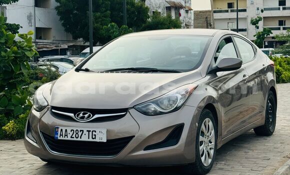 Acheter Occasion Voiture Hyundai Elantra Marron à Dakar, Dakar Acheter Occasion Voiture Hyundai Elantra Marron à Dakar, Dakar