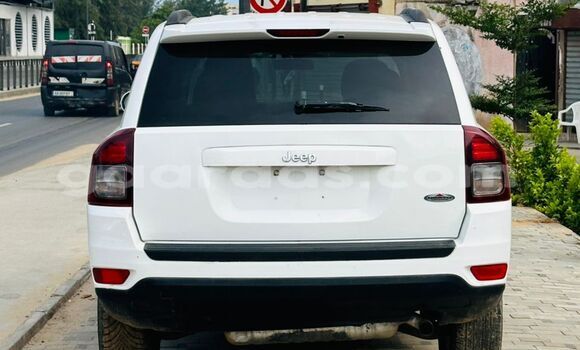 Acheter Occasion Voiture Jeep Compass Blanc à Dakar, Dakar Acheter Occasion Voiture Jeep Compass Blanc à Dakar, Dakar