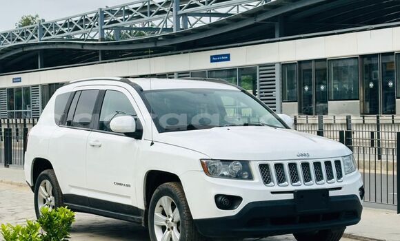Acheter Occasion Voiture Jeep Compass Blanc à Dakar, Dakar Acheter Occasion Voiture Jeep Compass Blanc à Dakar, Dakar