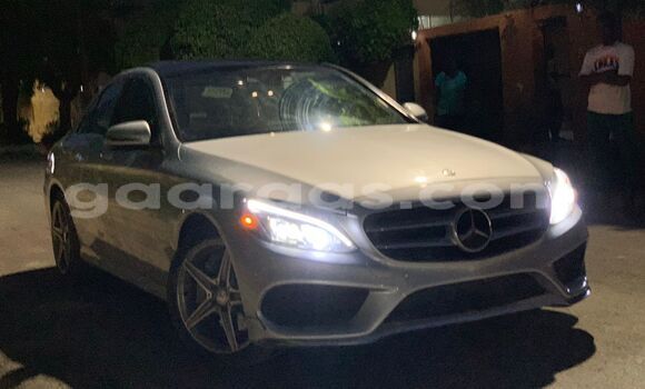 Acheter Occasion Voiture Mercedes-Benz C-Classe Gris métallisé à Dakar, Dakar Acheter Occasion Voiture Mercedes-Benz C-Classe Gris métallisé à Dakar, Dakar