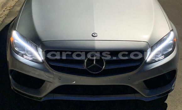 Acheter Occasion Voiture Mercedes-Benz C-Classe Gris métallisé à Dakar, Dakar Acheter Occasion Voiture Mercedes-Benz C-Classe Gris métallisé à Dakar, Dakar