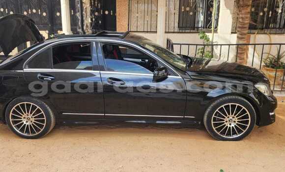 Acheter Occasion Voiture Mercedes-Benz C-Classe Noir à Dakar, Dakar