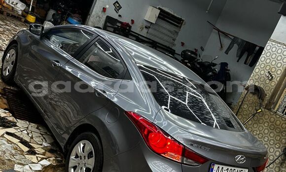 Buy Used Hyundai Avante Silver Car in Dakar in Dakar Buy Used Hyundai Avante Silver Car in Dakar in Dakar