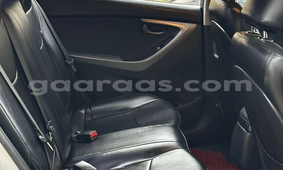 Buy Used Hyundai Avante Silver Car in Dakar in Dakar Buy Used Hyundai Avante Silver Car in Dakar in Dakar