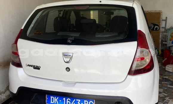 Buy Used Dacia Sandero White Car in Dakar in Dakar Buy Used Dacia Sandero White Car in Dakar in Dakar