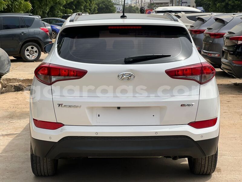 Big with watermark hyundai tucson dakar dakar 24025