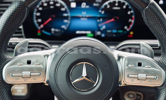 Buy Import Mercedes‒Benz GLE White Car in Dakar in Dakar Buy Import Mercedes‒Benz GLE White Car in Dakar in Dakar